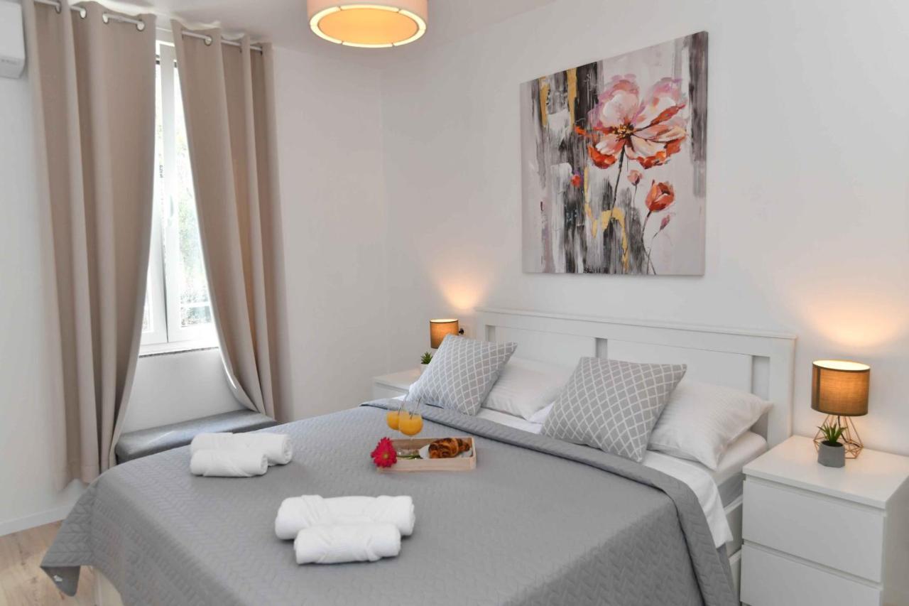Apartman Leona Lovran Exterior foto